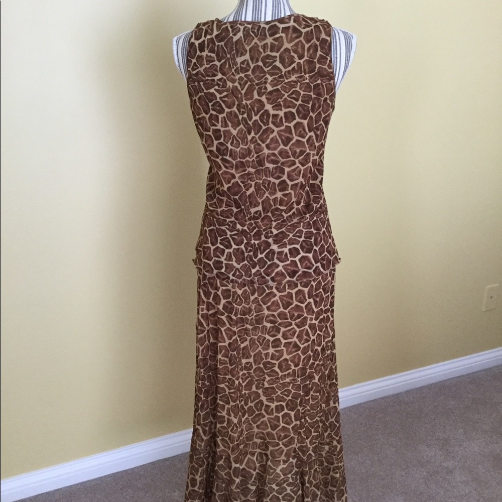 Skirt - Picture 2 of 2